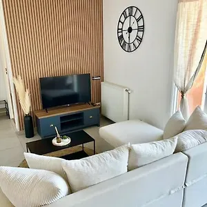 https://appartement-moderne-et-spacieux.hotels-rhonealpes.com