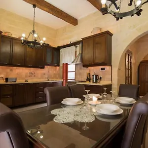 https://valletta-grand-central.qawrahotelsmalta.org